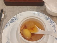 顶汤虫草花竹荪鸽蛋盅-太湖饭店·寄畅轩中餐厅
