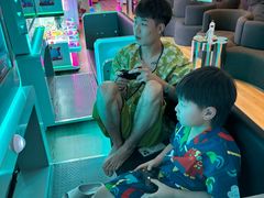 -涨巢·潮玩水疗局