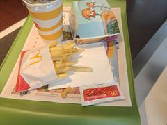 -麦当劳(乳山路店)