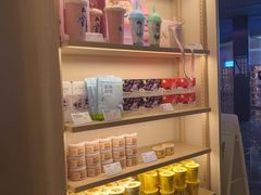 -奈雪的茶(湖滨银泰in77C区PRO店)