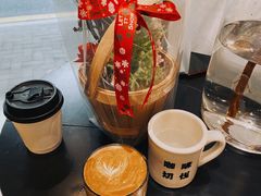 生姜肉桂拿铁-Joymean coffee.见面咖啡