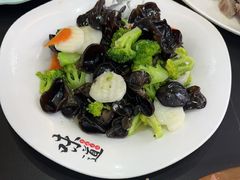 -诺敏塔拉奶茶-布里亚特包子-手把肉(锦都会店)