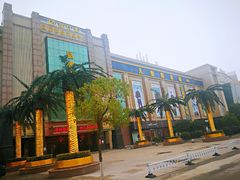 -汉口北国际商品交易中心品牌服装城