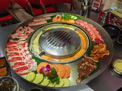 -哈哈碳都·牛肋条无限自助烤肉(台江万达店)