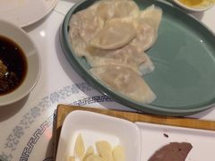 -东方饺子王(新阳路店)