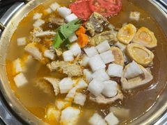 -顶顶汤火牛排火锅·经典铜锅涮肉