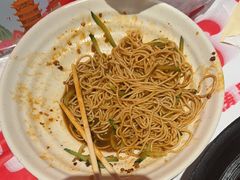 -肥肥虾庄·金牌油焖大虾(汉街SKP店)