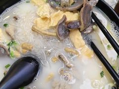 -鸭小妹鸭血粉丝(老门东店)