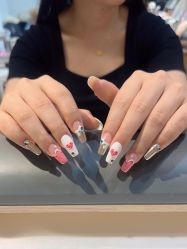 -UGIRL有个美甲