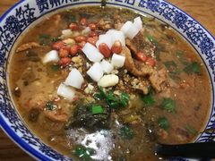 酸菜肉片米线-贵州米线(童家巷店)