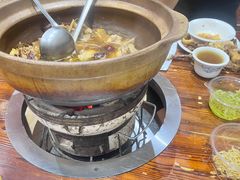 -威邵鸡煲(西华路总店)