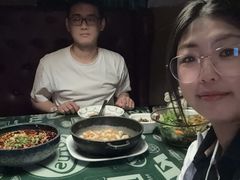 -树下时尚餐厅(翠园街店)