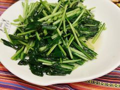 清炒板蓝根-香巴拉云南餐厅(华莱坞店)