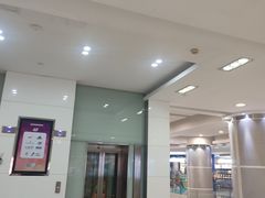 店内环境-巴黎春天(陕西路店)