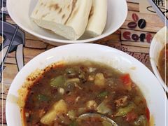 -刘老虎肉丸糊辣汤(总店)