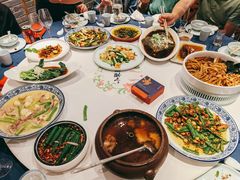 -院8里·小聚园老川菜(九眼桥店)