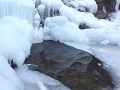 -大平台龙居瀑布旅游区