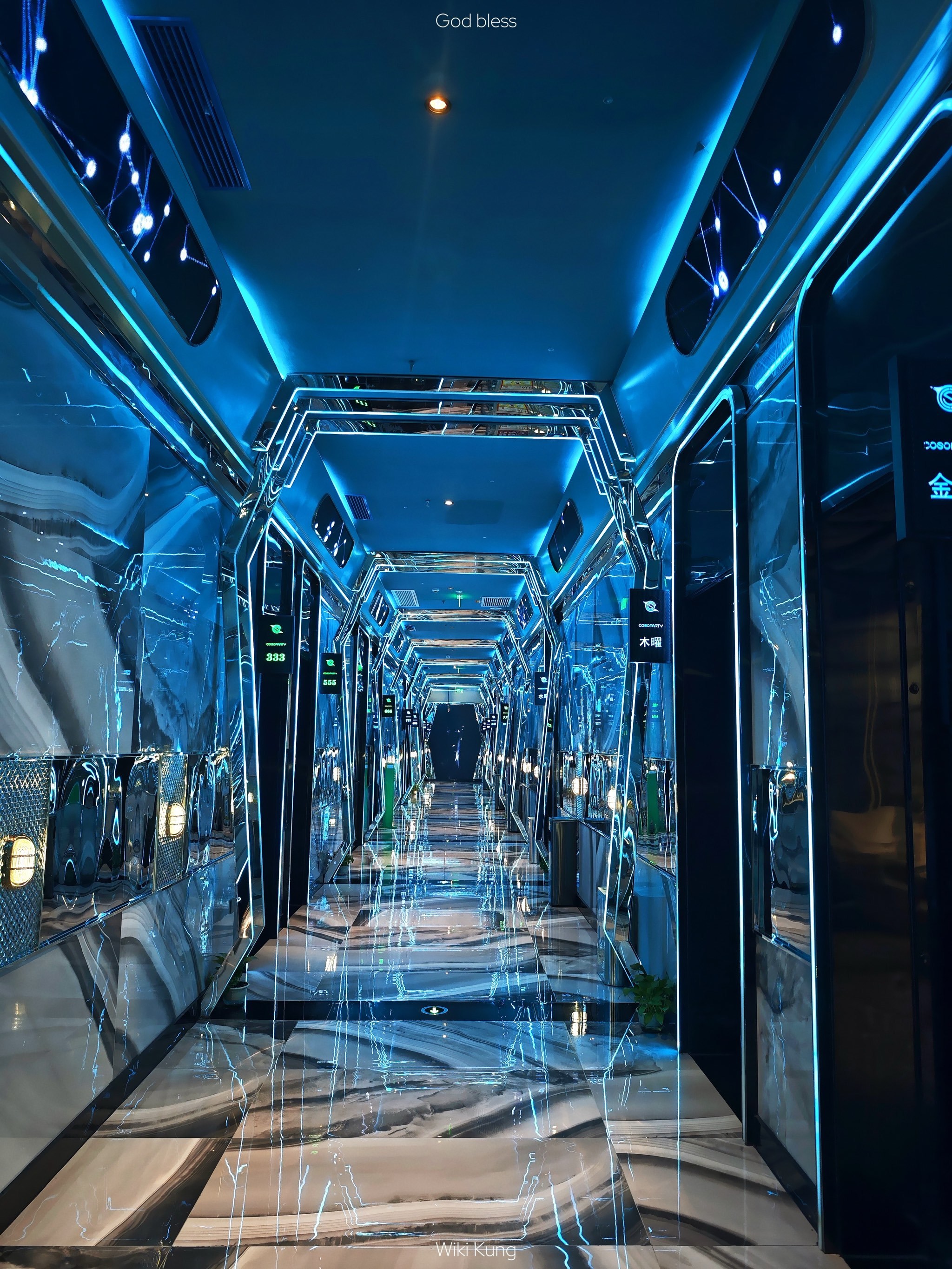 恋爱夜场秀大厅