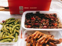 -扒虾小妹儿麻辣海鲜(宏图街店)