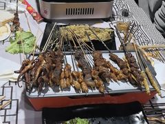 -云晓光头烧烤吧(盛夏店)
