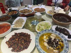 -张鸭子大酒楼(南滨路店)