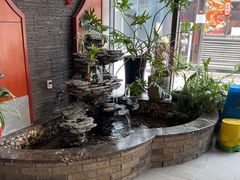 -乡土黄·鲜牛肉火锅·小龙虾(兴业街店)