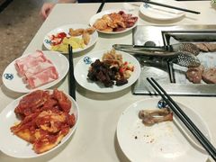 -爱客得牛排海鲜烤肉·火锅自助(春熙路黑金好店)