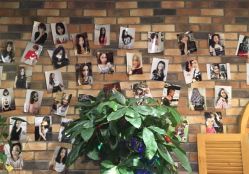 -PE SALON