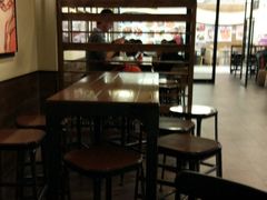 大堂-星巴克(广州中华广场B1层店)