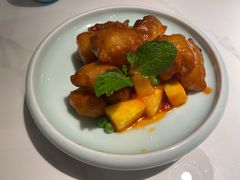 有菠萝的糖醋里脊-相遇·鲜炒黄牛肉(丹阳吾悦广场店)