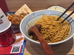 -魔都三兄弟酸辣粉·蘸卤炸串(虹桥万科店)