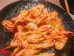 -沪小胖小龙虾(淮海中路旗舰店)
