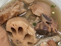 -燕子煨汤(山海关路店)