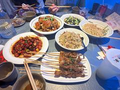 -肥肥虾庄·金牌油焖大虾(杨园滨江时代walk店)