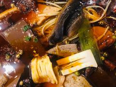 毛血旺内容丰富-三猫黑鱼花(南大店)