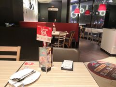 大堂-必胜客(大坪英利店)