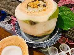 -卷心菜和避孕套餐厅(Pattaya)