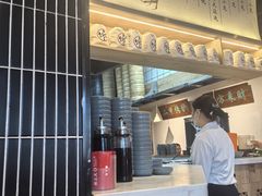 -馋三尺蟹粉小笼(人民广场店)
