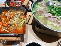 -川堂风·跷脚牛肉·乐山爆炒(宝山日月光店)