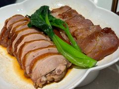 烧鸭拼蜜汁叉烧-雍哲港式餐厅(金华万达店)