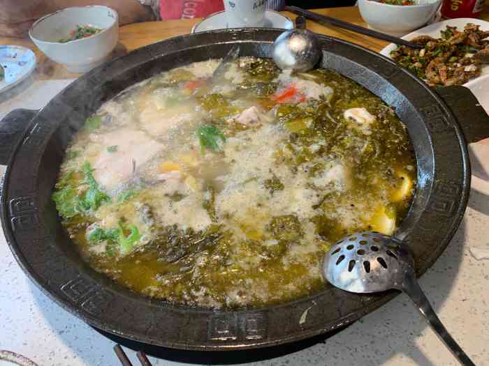 花喜鹊双花鱼火锅(龙泉直营店)-"95美食系列—麻椒鱼95作为大部分