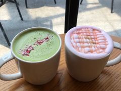 樱花初绽玛奇朵-星巴克臻选(深圳万象天地旗舰店)