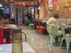 -哈尔滨烧烤·山河村铁锅炖(交大店)