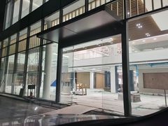 -上海宝宁宝马4S店