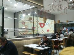 大堂-百事佳烧鸭牛腩(上海虹桥站店)