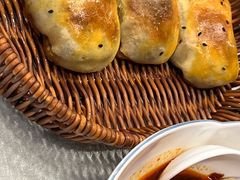 -马尔龙新疆饭店·清真(瑞景店)