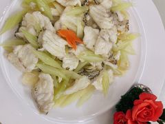-宜兴隆家宴·私房菜(泰安华庭店)