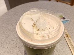 -喜茶(北京华贸购物中心店)
