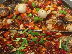 -鸣记脆皮烤鱼·海鲜烤鱼(三八广场店)