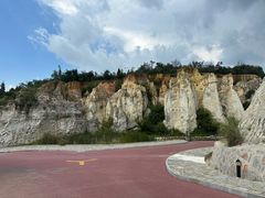 -彩色沙林风景区